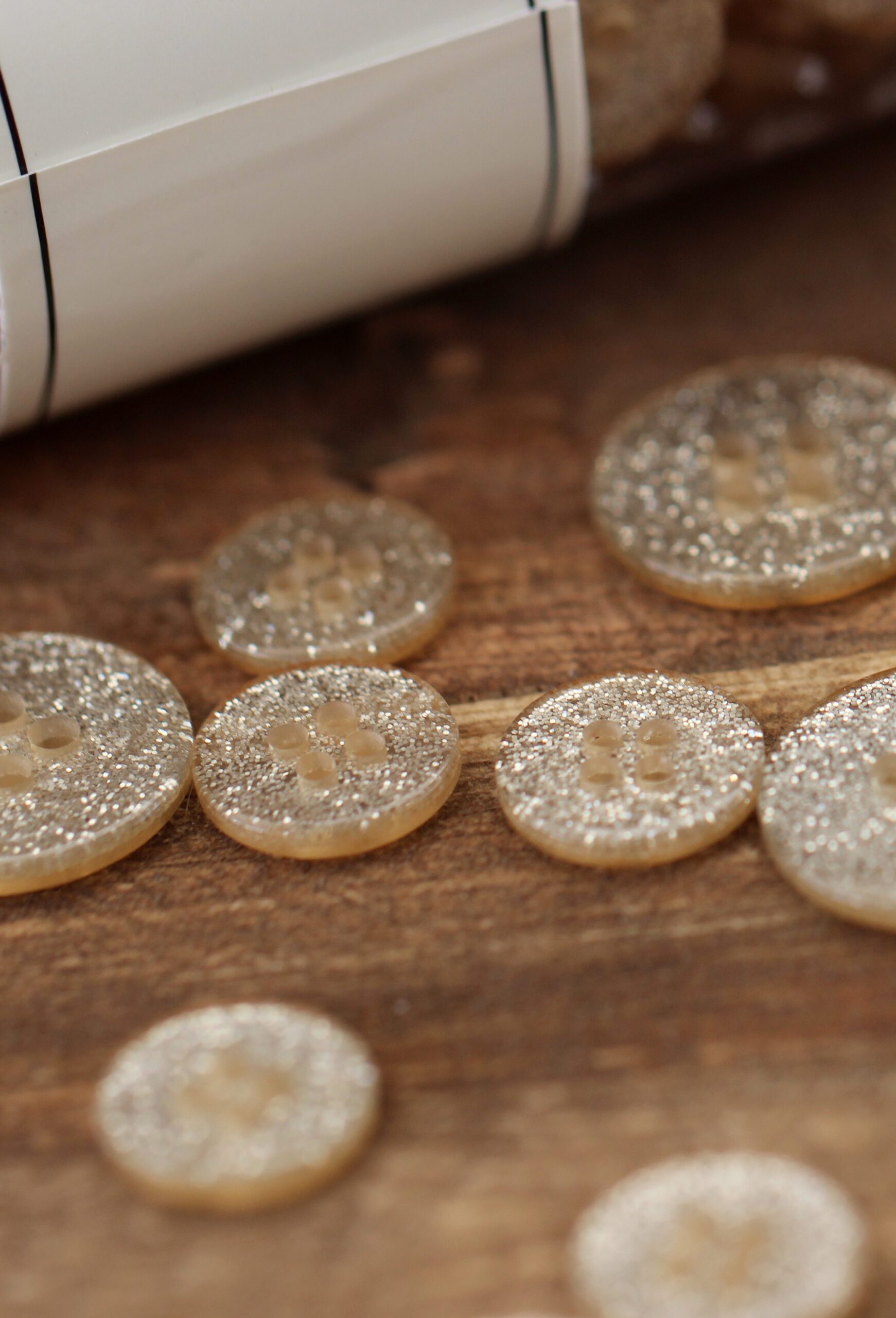 Go Handmade Glitter knapper 18 mm gull 220 stk