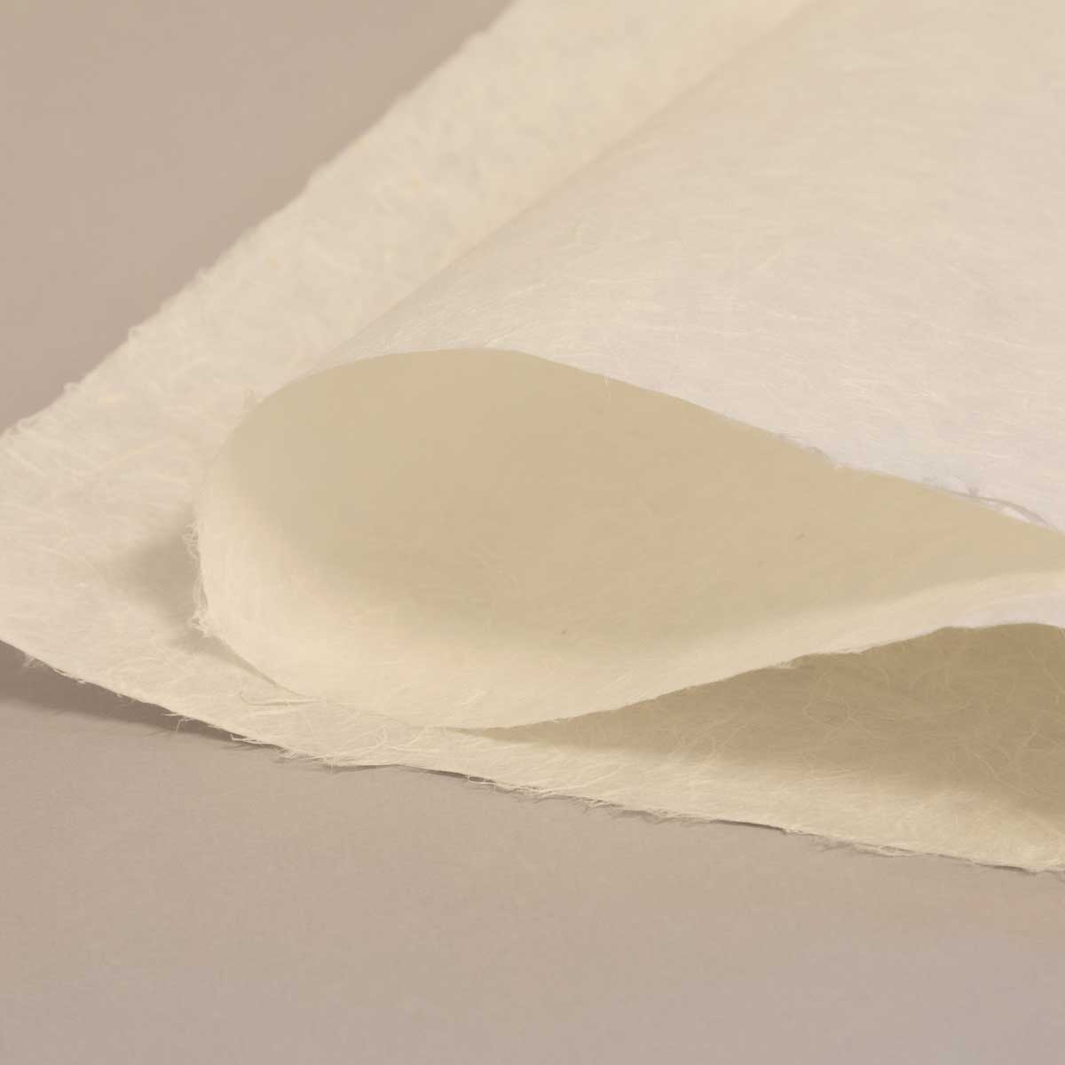 KEM Unryu japanpapir 67x97 cm 100 g mulberry