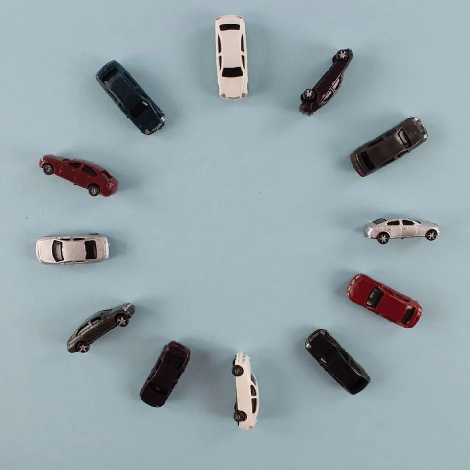 KEM modellfigurer 1:100 biler 5 stk assortert