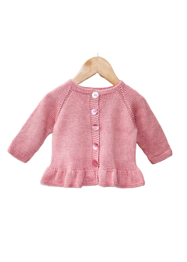 Go Handmade Cardigan Flounce strikkeoppskrift 3-6 mnd