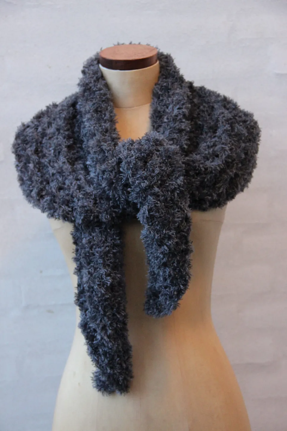 Go Handmade Granny Shawl Couture hekleoppskrift DK