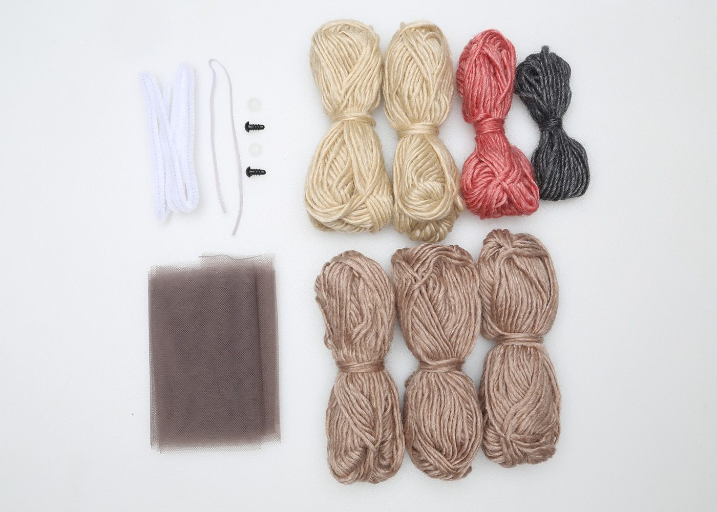 Go Handmade Astrid strikkesett med garn og tilbehør