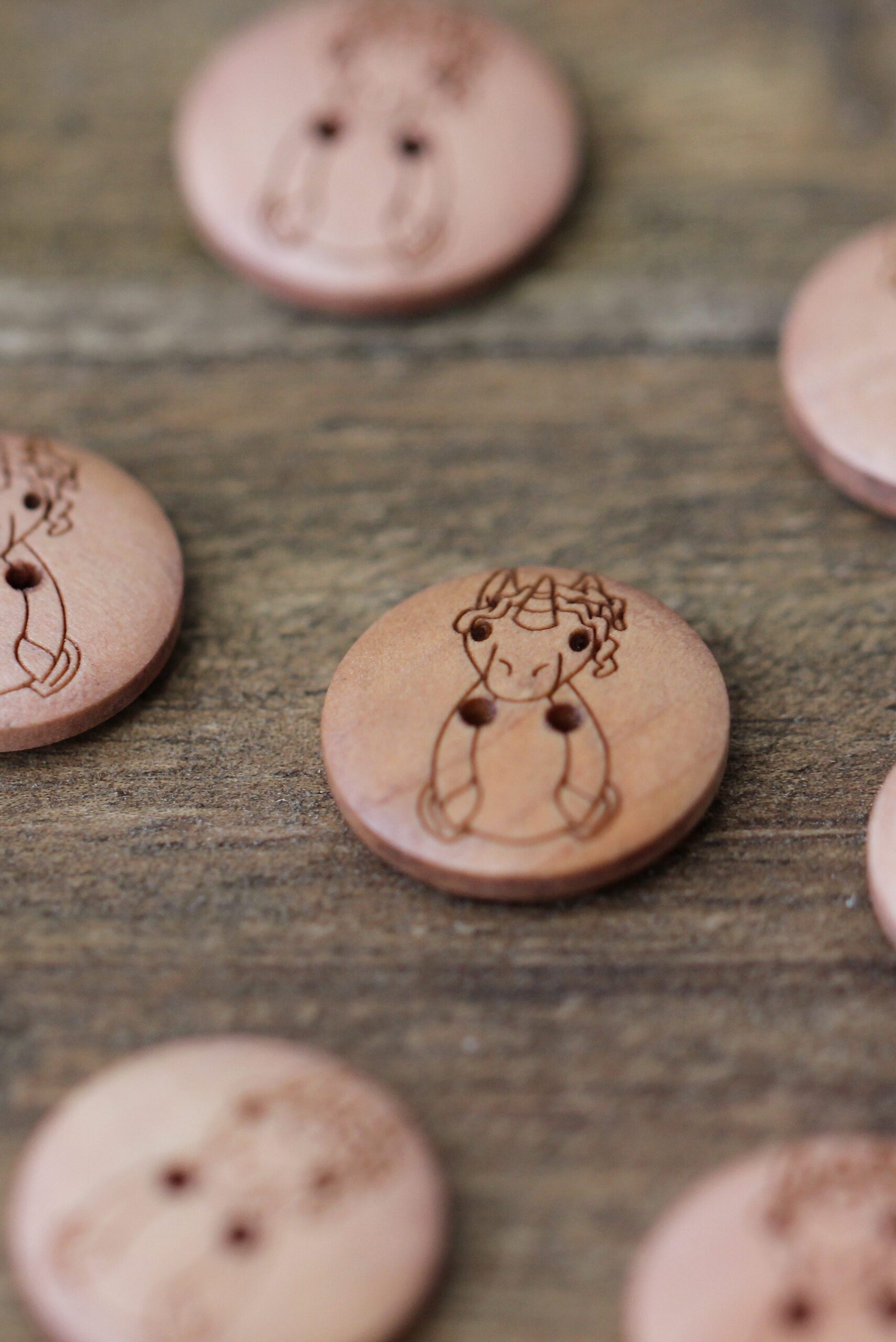 Go Handmade Unicorn knapper 17 mm 165 stk