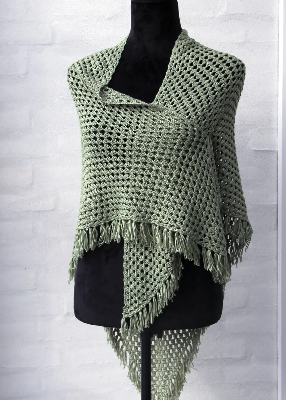 Go Handmade Granny sjal hekleoppskrift med frynser