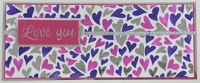 The Crafters Workshop TCW6024 Groovy Hearts sjablong lagdelt
