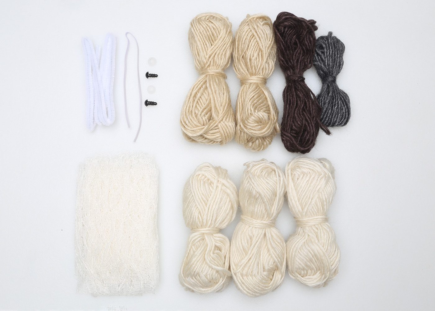 Go Handmade Astrid strikkesett dukke garn og tilbehør